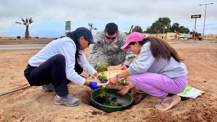 CONAF and Air Force Promote Tree Planting with Sustainable Technology in Antofagasta