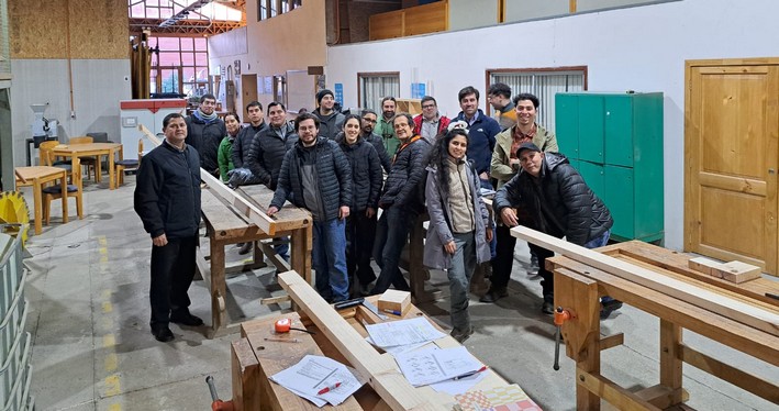 UBB Teaches Courses on Technological Characterization and Classification of Structural Wood to Regional SMEs