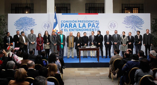 Land restitution is the main sticking point: Tensions within the Peace Commission days before delivering report to Boric