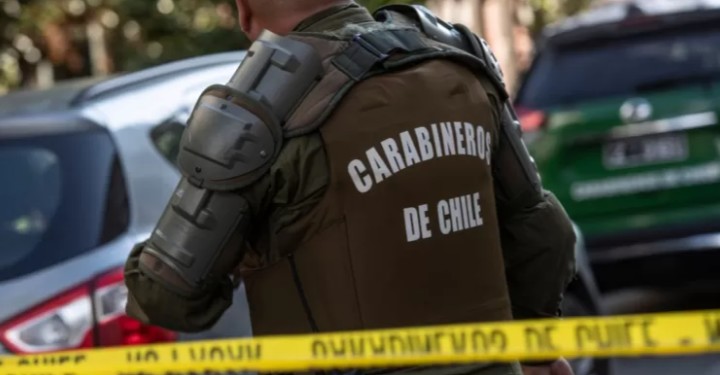 Armed individuals intimidate workers providing services to Forestal Arauco and steal trucks