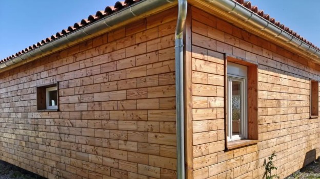 The Wooden Brick That Makes Construction Easier: Insulates Against Cold and Assembles Like Lego