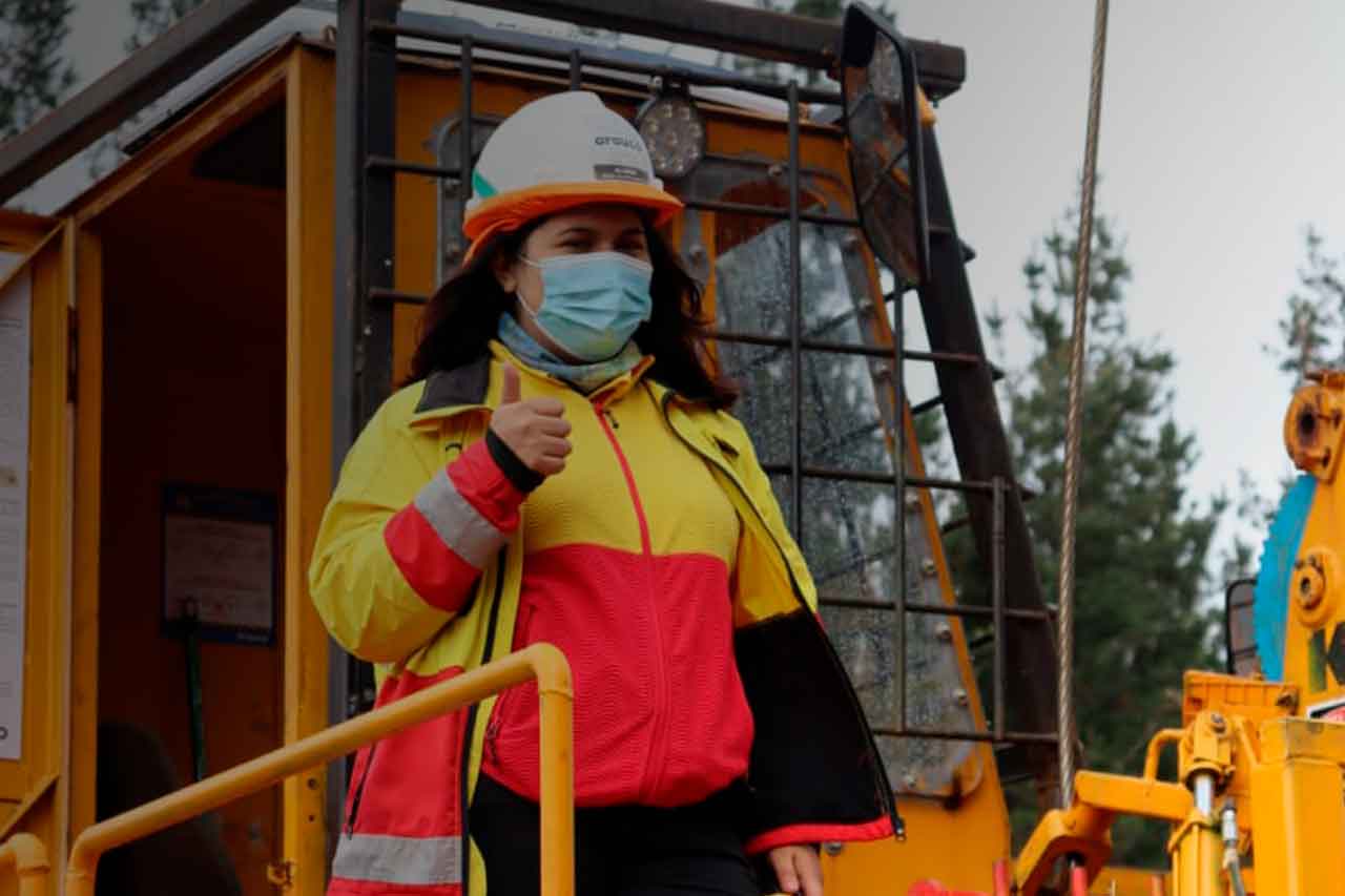 Sólo un 5% de mujeres trabajan en empresas contratistas forestales