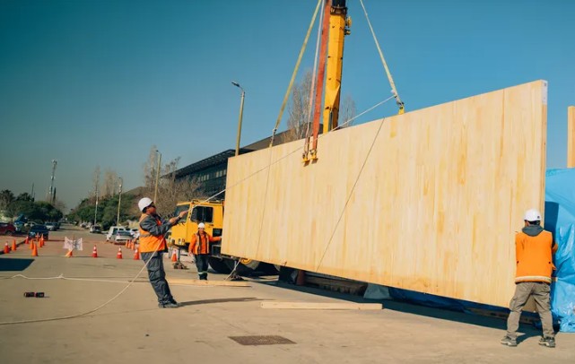 Wooden Buildings: Why Chile and Uruguay Outperform Argentina, When Mass Timber Can Be Used, and What It Is