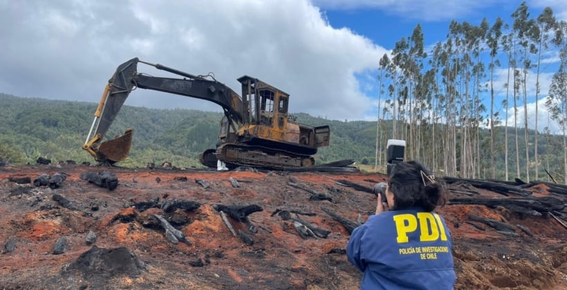 Forest fire destroys machinery in La Costa: Prosecutor's Office and PDI investigate the causes