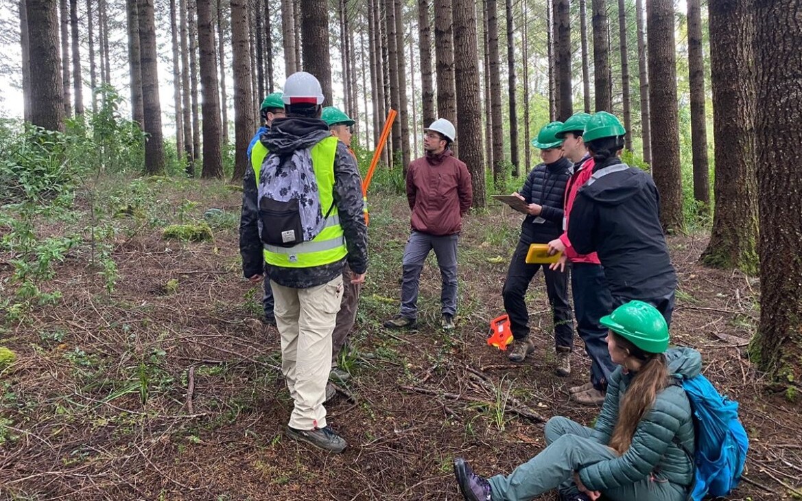 University of British Columbia (Canada) Students Completed a Course on Forests in Southern Chile