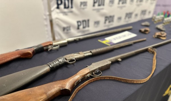 Former MIR Member Arrested in San Juan de la Costa for Violation of Weapons Law