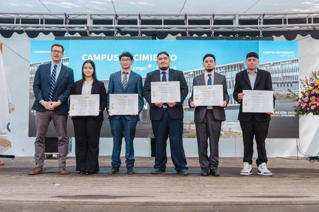 Campus Nacimiento CMPC-Duoc UC reaches 221 graduates since its creation