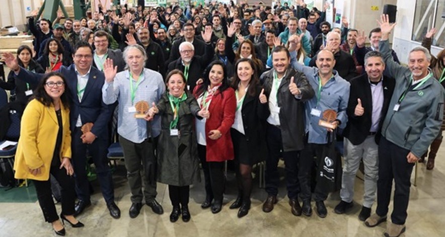 International Seminar Addressed Solutions to Recover Forests Affected by Fires