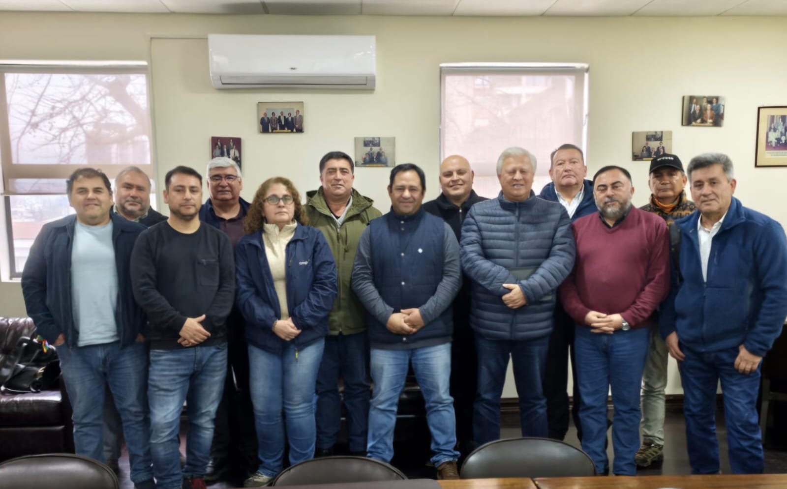 Trabalhadores florestais criam mesa regional após a perda de mais de 2 mil empregos em Biobío