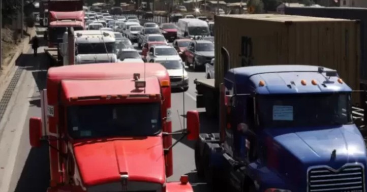 Los Angeles Truckers Call for Extension of State of Emergency in Southern Macrozona