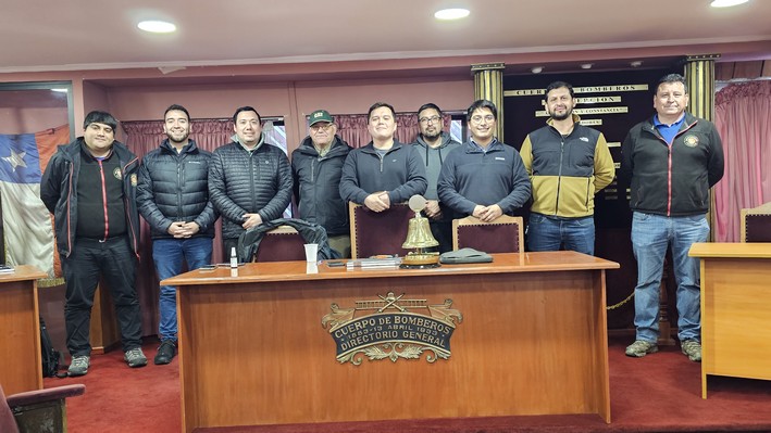 Bomberos de Concepción, Red de Prevención y Arauco planifican acciones para próxima temporada de incendios