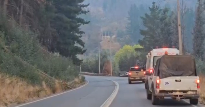 Encapuchados repelen nuevamente a balazos a Fiscalía y policías al llegar a tumba de Pablo Marchant