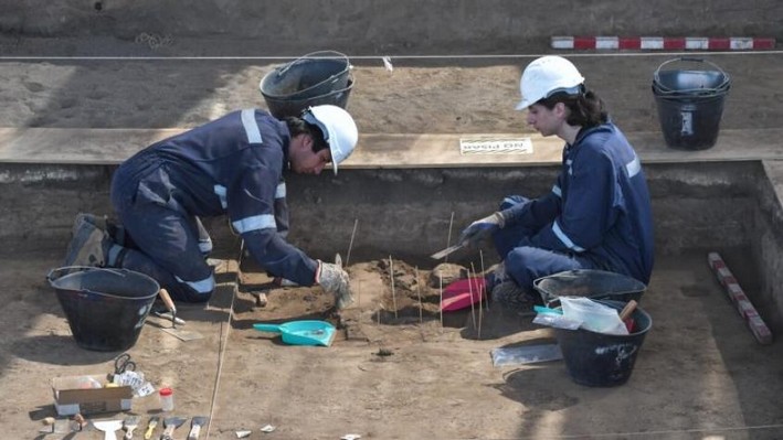 Archaeological Findings: A Soda Cap or a Mummy Equally Halt Investments in Chile (and the Business Behind It)