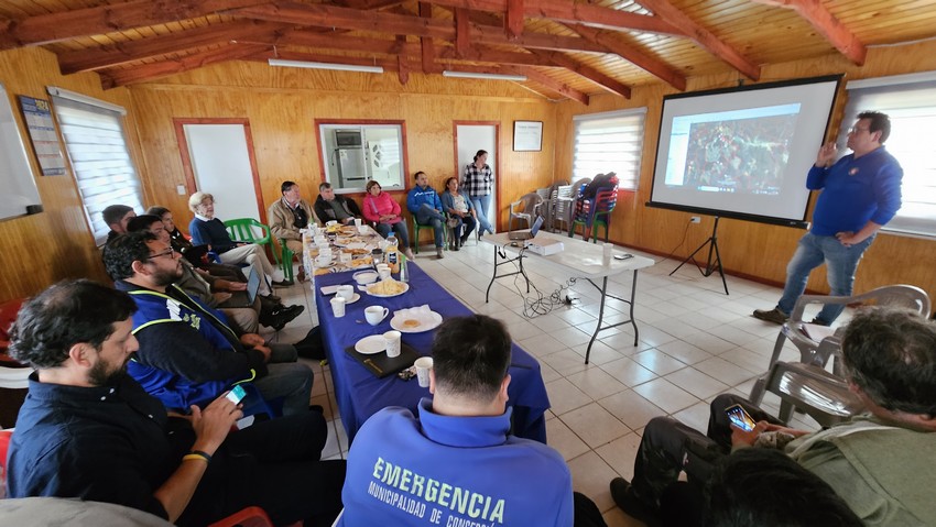 Wave of intentional fires threatens communities near Concepción