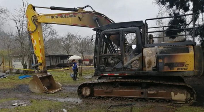 Arson attack in Curacautín leaves machinery damaged