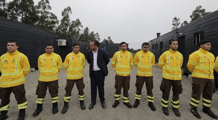 Nuevos módulos de albergue fortalecen a las brigadas nocturnas de Conaf en Biobío