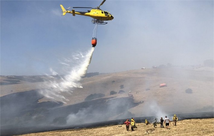 Refuerzo aéreo contra incendios: 10 aeronaves listas para la acción en Valparaíso