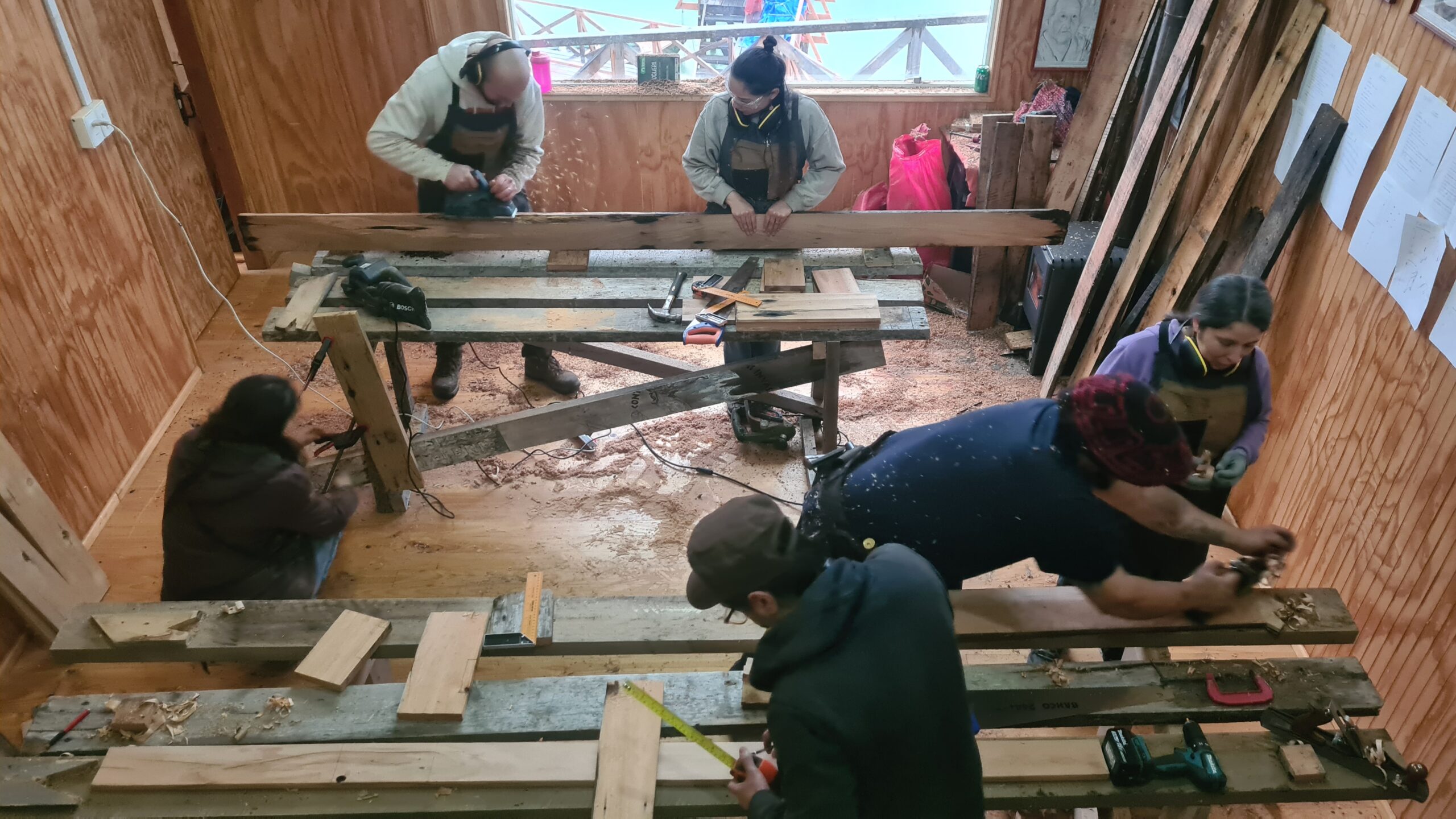 Fondart Funds Wood Trades School in Tortel