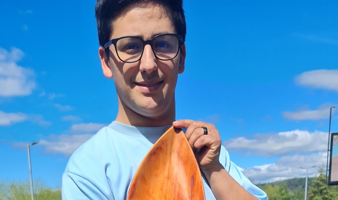 Raíces Sureñas: la historia de un joven que transformó la madera en identidad y oficio