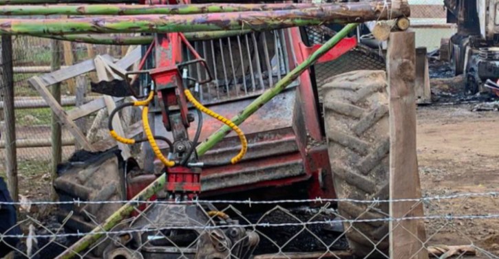 Arson attack paralyzes activities at farm in Lautaro