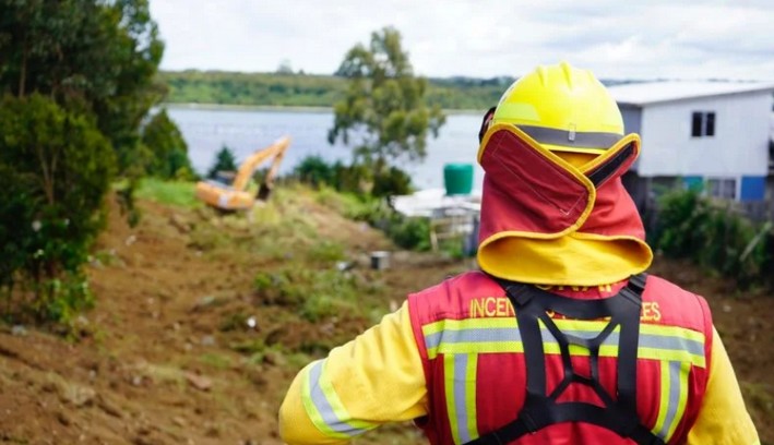 Calbuco and Conaf Join Forces Against Forest Fires