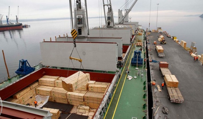 Forestry Sector Expresses Uncertainty After First Month of New U.S. Tariff